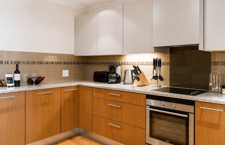 2 Bedroom Property for Sale in Green Point Western Cape